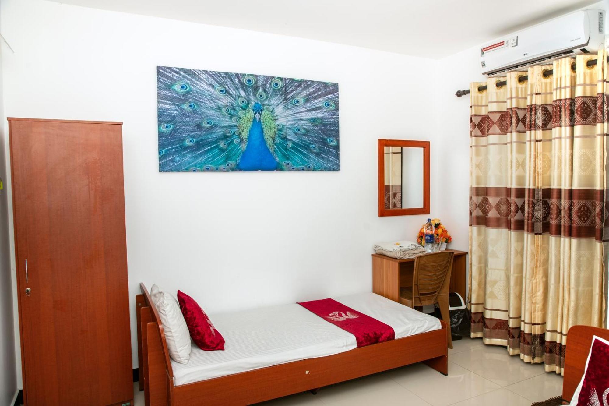 Golden Star Guest House Jaffna Bagian luar foto