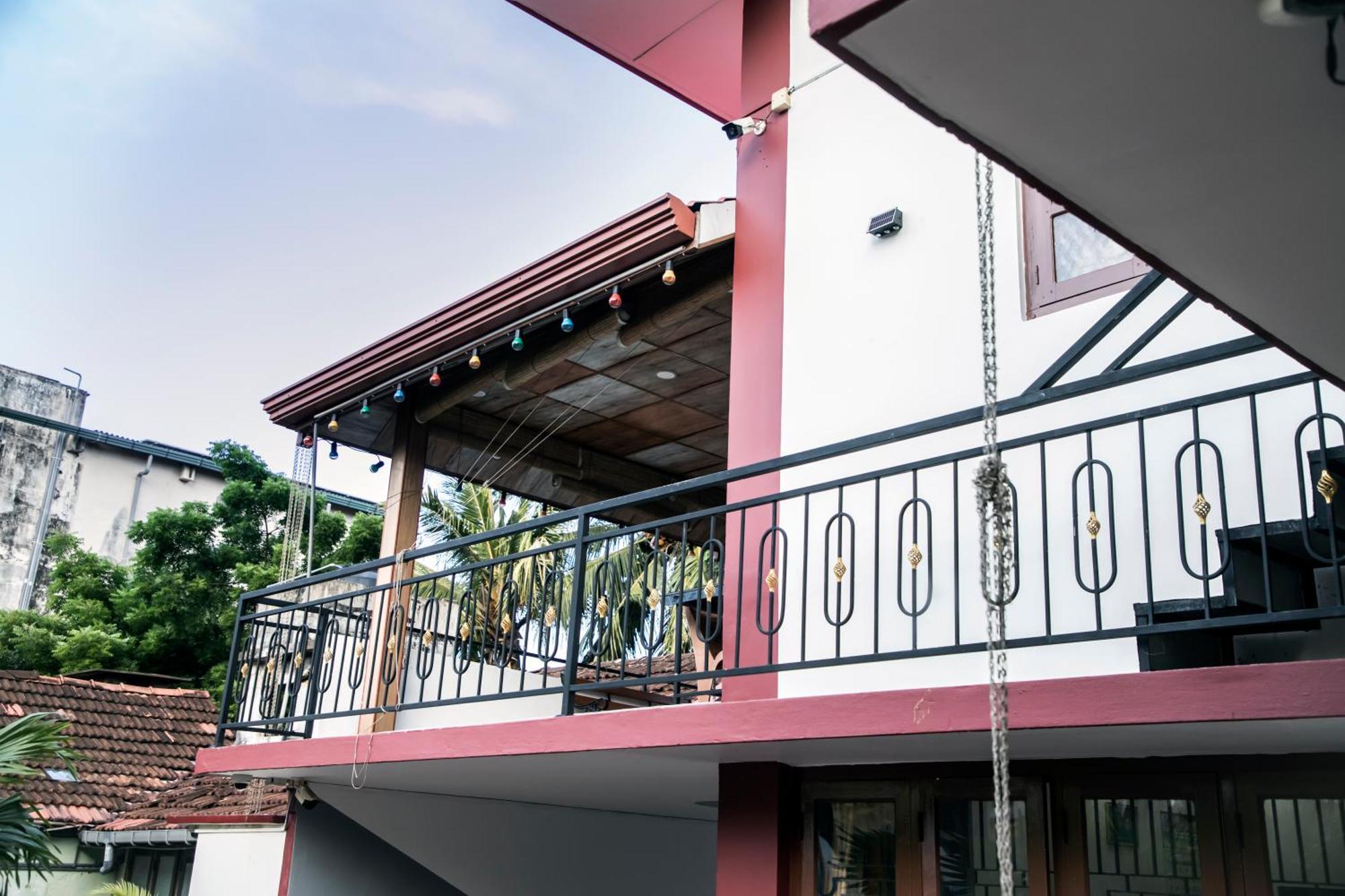 Golden Star Guest House Jaffna Bagian luar foto